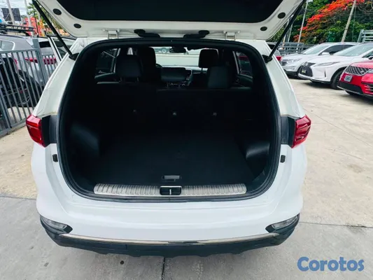 jeepetas y camionetas - KIA SPORTAGE S 2020 | PIEL |CLEAN CARFX| 84,000 MI 9