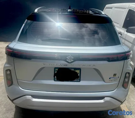 jeepetas y camionetas - Jeepeta Suzuki Grand Vitara GLX 2024 Full. Negociable. 3