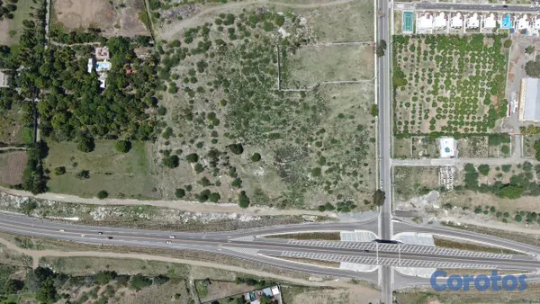 solares y terrenos - En venta Solar en la Circunvalacion Bani 5