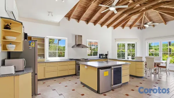 casas vacacionales y villas - Venta de Villa Frente al Mar. “Despertar cada día  3