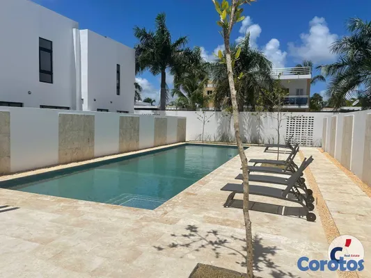 casas - Moderno Loft en Punta Cana con Dos Niveles y Patio 5