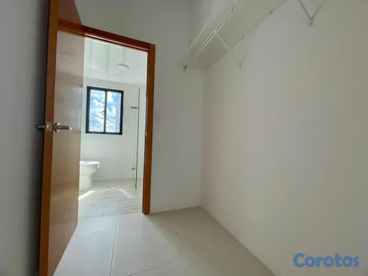 apartamentos - Apartamento en renta en torre moderna próximo a la Churchil 9