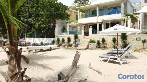 casas vacacionales y villas - 🌊 YOUR LUXURY BEACHFRONT PARADISE IN JUAN DOLIO! 🌴 Villa Rubén US$890K⁠
 3