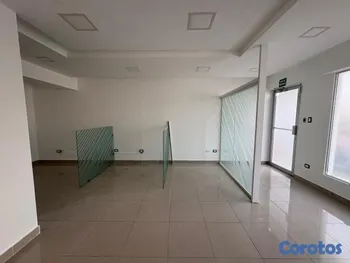 oficinas y locales comerciales - LOCAL COMERCIAL EN ALQUILER – BELLA VISTA | 40M2