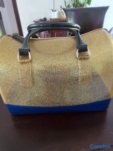 Bolso Furla color amarillo y azul de brillo 