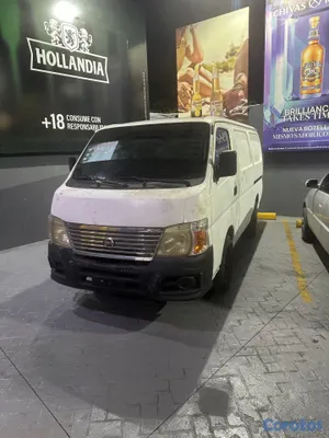 otros vehiculos - Nissan Urvan 2010 4
