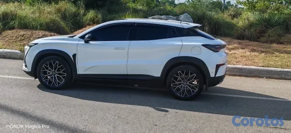 jeepetas y camionetas - 2024 Changan UNI-T 8