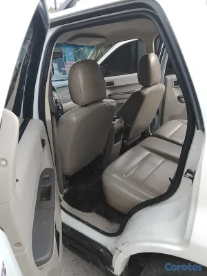 jeepetas y camionetas - Ford Escape 2009, de Oportunidad. 2