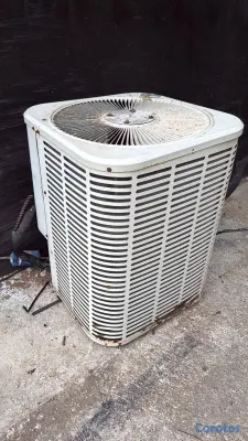 aires acondicionados y abanicos - Vendo aire central inverter Lenox 2 y 3 toneladas 4