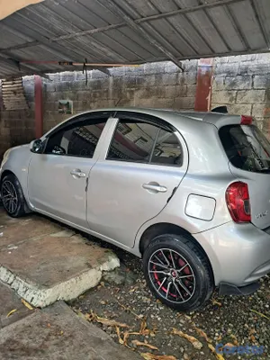 carros - Nissan march 2015 4