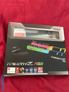 G.Skill Trident Z RGB, 64 GB RAM (32x2)- Negociable