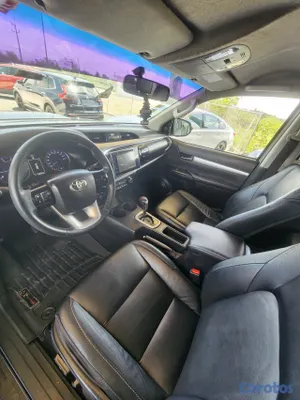 jeepetas y camionetas - 2017 Toyota Hilux Revo 3.0 Diesel 11