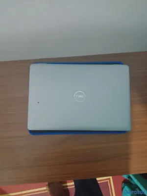 computadoras y laptops - Laptop Dell core ultra 5 135U
16GB Ram DDR5 256GB Nvme  11