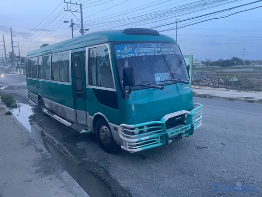 camiones y vehiculos pesados - Vendo Mitsubishi Rosa larga 9