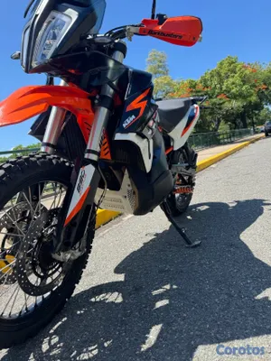 motores y pasolas - KTM 890 ADV R  8