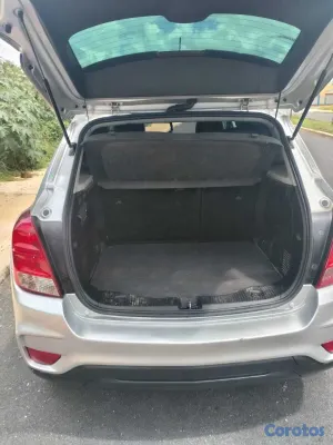 jeepetas y camionetas - Chevrolet trax LTD en perfecta condiciones  10