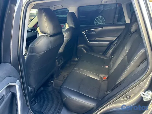 jeepetas y camionetas - Toyota RAV LE 2022 
 6