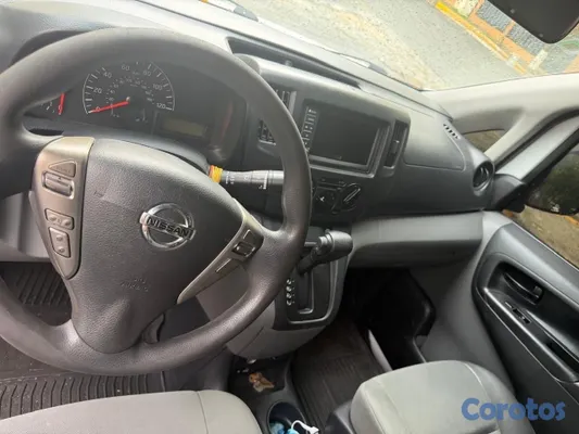 jeepetas y camionetas - Nissan nv200 2020 gasolina americana  4