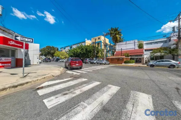 solares y terrenos - Venta solar de esquina Centro de Los Heroes 8