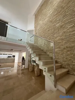 casas - Luxury and Comfort in Los Ríos, For sale  6