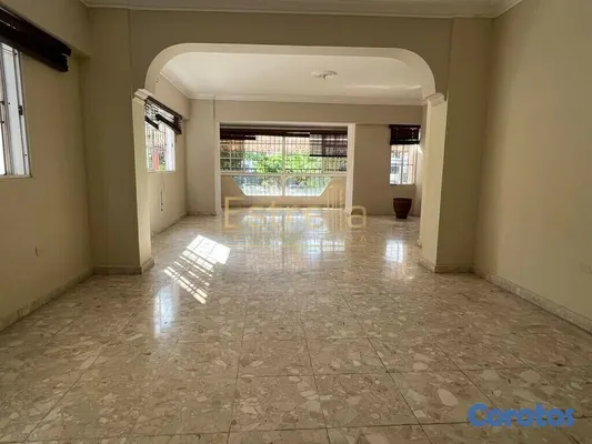apartamentos - Apartamento en venta (180mts2) de 3 habitaciones ubicado en Los Cacicazgos 4