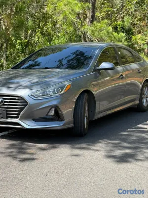 carros -  Sonata SE 2018 Gasolina solo uso familiar. 8