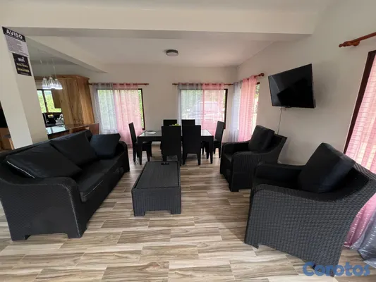 casas vacacionales y villas - Villa en jarabacoa en Venta Amueblada con Amplio E 3