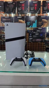 Sony Playstation 5 PRO 2TB + 2 Controles y sus cab