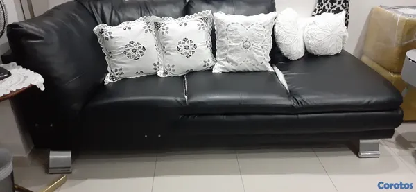 muebles y colchones - vendo mueble L y se pueden compartir en  dos muebles de  3 aciento cada uno 4