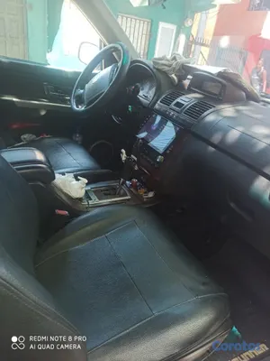 jeepetas y camionetas - SE VENDE Jeepeta ssamgyong Rexton 2004 motor 2jz Toyota Lexus recién instalado 4