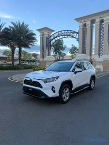 Toyota rav4 2021 xle clean carfax 
