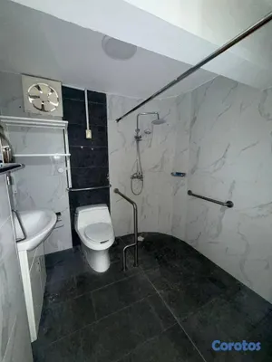 casas - Casa de 5 habitaciones en alquiler en Julieta Mora 10