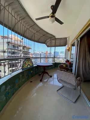 apartamentos - APARTAMENTO EN VENTA EN BELLA VISTA DE 250m Y TRES 8