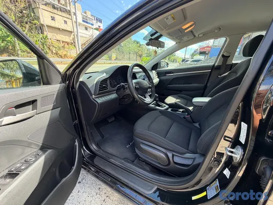 carros - Hyundai elantra 2020 8