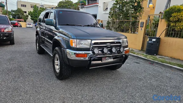 jeepetas y camionetas - Toyota 4runner límited 4x4
 9