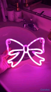 Moño rosado de luz LED