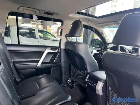 jeepetas y camionetas - Toyota land cruicer prado vxl 2019 8