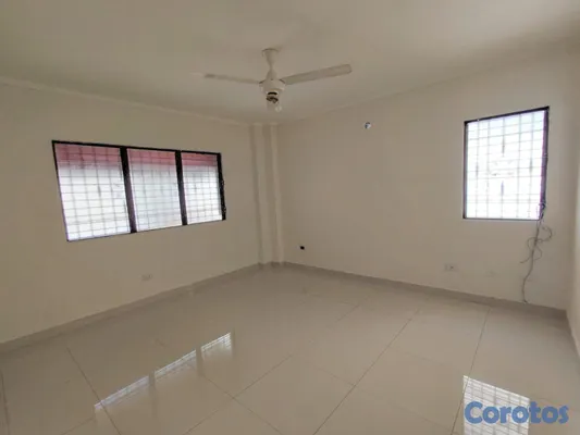 apartamentos - vendo amplio apartamento en Evaristo Morales  3