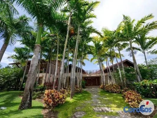 casas - Majestic 7-Bedroom Villa in Cap Cana Boasting Ocea 17