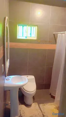 casas vacacionales y villas - 🏡🔥 ¡OPORTUNIDAD ÚNICA EN JUAN DOLIO H3! CASA EN VENTA CON AMPLIO TERRENO Y Tít 17