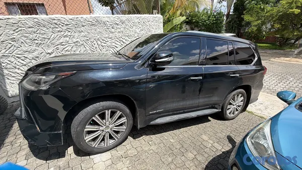 jeepetas y camionetas - Lexus LX 570  2