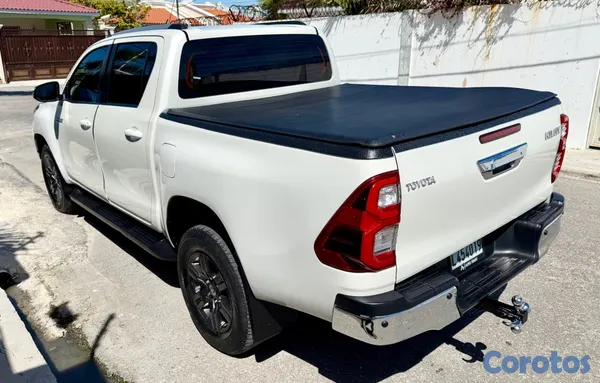 jeepetas y camionetas - Toyota Hilux 2022 2.4  7