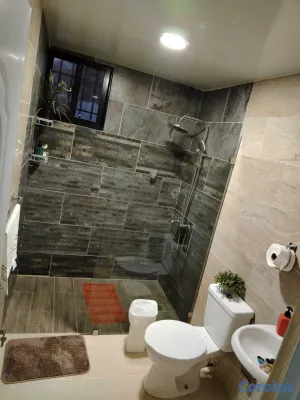 casas - CASA RENTA EN SANTO DOMINGO ESTE RES. LUZ MARIA 16
