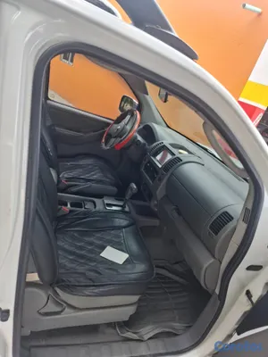 jeepetas y camionetas - Nissan navara 4