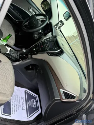 jeepetas y camionetas - Hyundai Santa Fe sport 2017 3