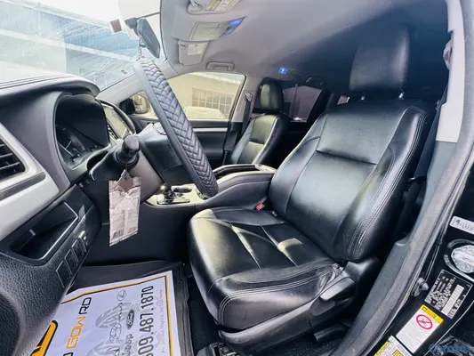 jeepetas y camionetas - TOYOTA HOGHLANDER LE 2015✅ 4 Cilindros / 3 Filas de asientos / 109,000km 6