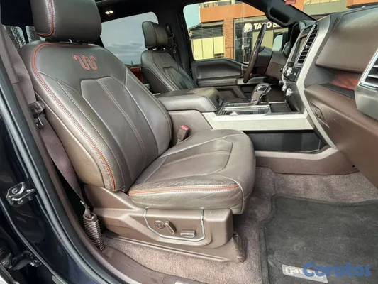 jeepetas y camionetas - 2016 Ford F150 Doble Cabina King Ranch - Clean Car 12