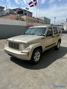 JEEP LIBERTY 2010