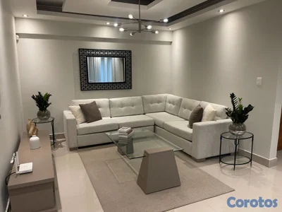 Alquilo apartamento amueblado con terraza en Evari