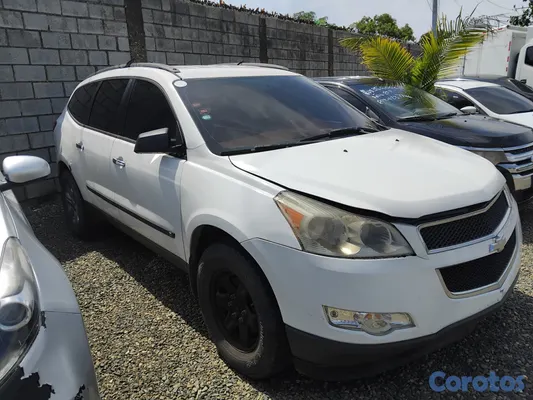 jeepetas y camionetas - CHEVROLET TRAVERSE .. 6
